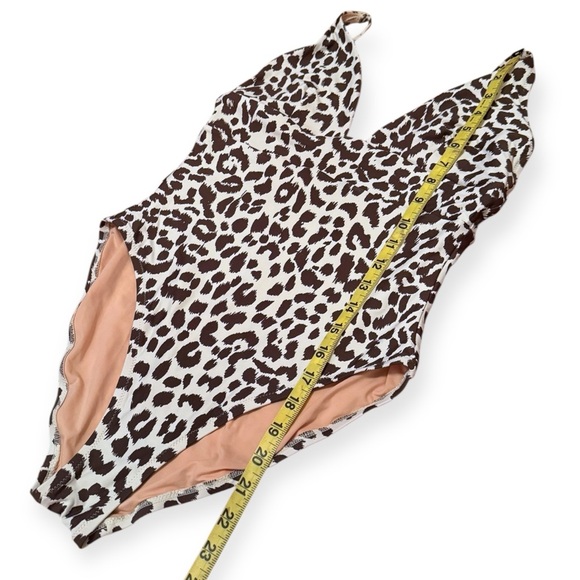 J.Crew Plunge V-neck One-piece Swimsuit in Leopard Size 12 Brown Print Strap - Picture 4 of 9